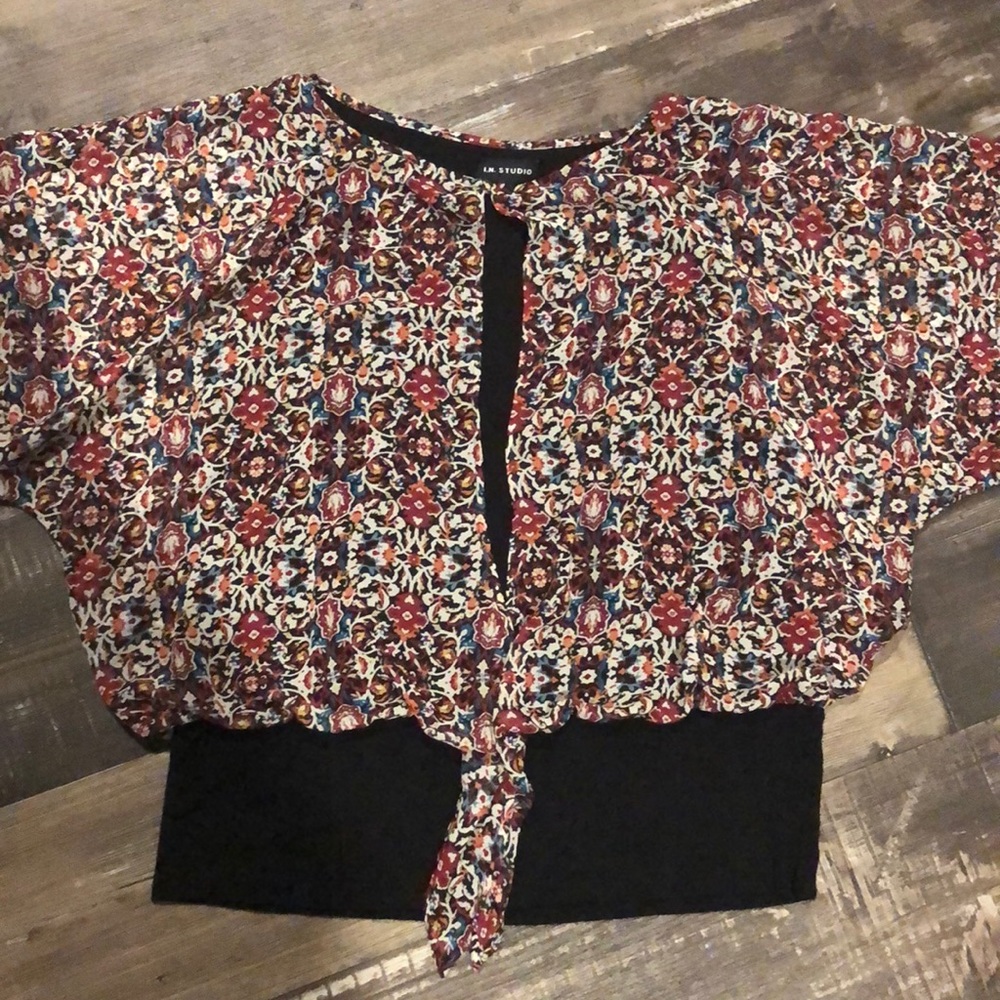 IN Studio blouse size Xl